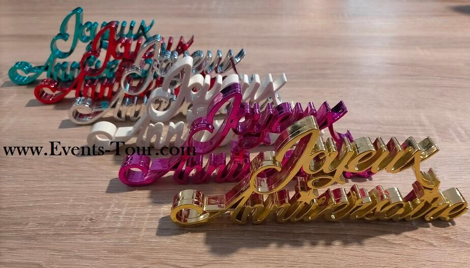 Centre de table lettre joyeux anniversaire bleu rouge doree rose fuchsia blanc