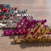 Centre de table lettre joyeux anniversaire bleu rouge rose fuchsia blanc doree or