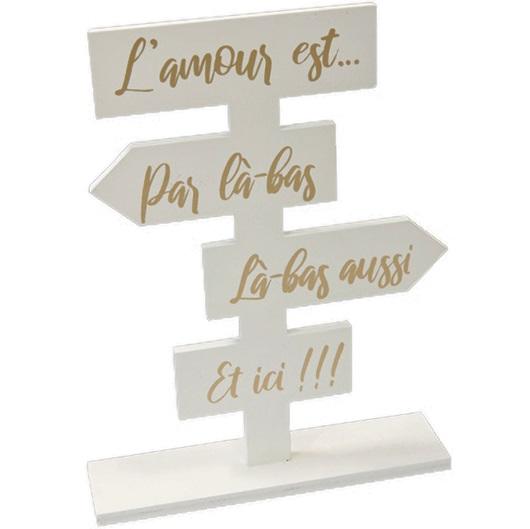 Centre de table totem en bois blanc mariage amour dore