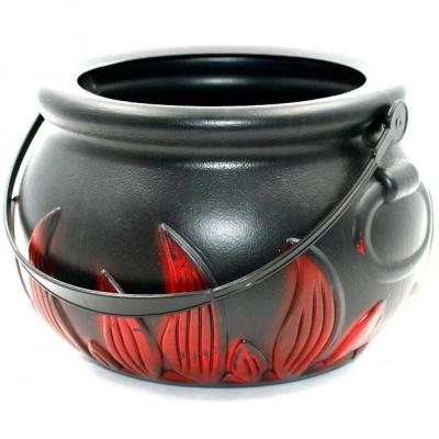 Chaudron noir de sorciere avec flamme rouge