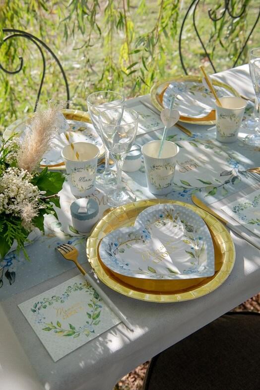 Chemin de table baby shower garcon bleu ciel
