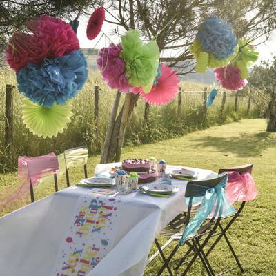 Chemin de table joyeux anniversaire festif 2