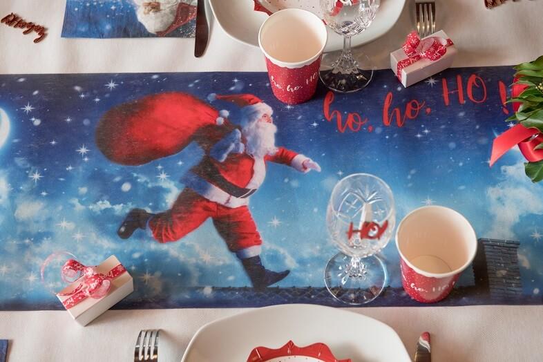 Chemin de table pere noel hohoho bleu et rouge