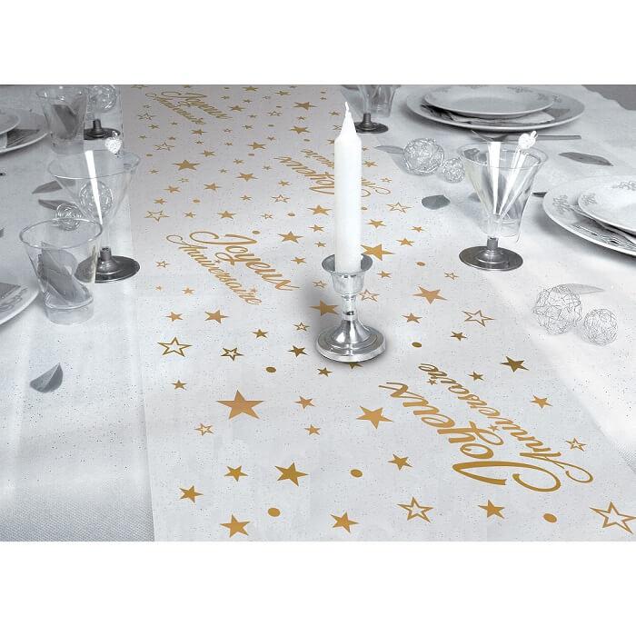 Chemin de table jetable blanc Joyeux anniversaire doré en tissu