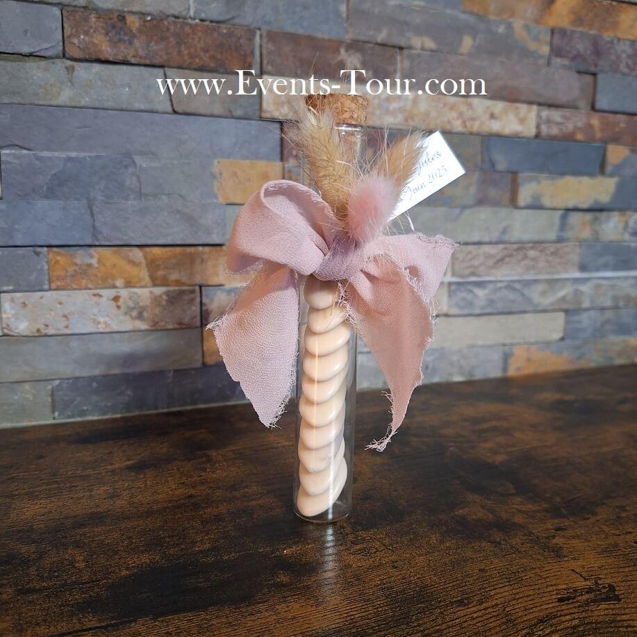 Conf006 confection de dragee avec eprouvette et fleur sechee naturelle