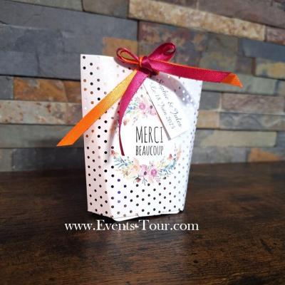 Conf016 confection de dragees boite florale merci