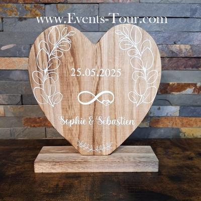Conf023 centre de table coeur mariage personnalisable en bois