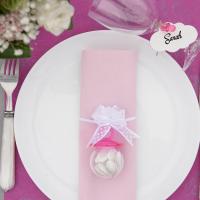 Confection de dragee tetine rose