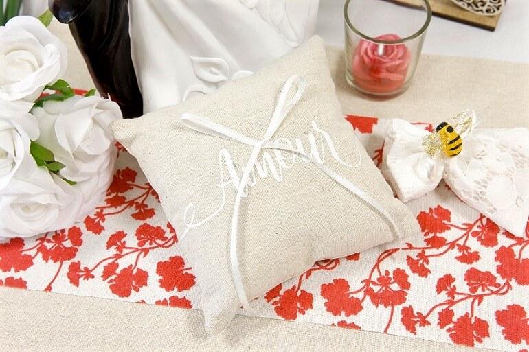 Coussin a alliance amour mariage toile jute