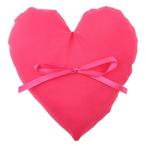 Coussin a alliance coeur fuchsia 3