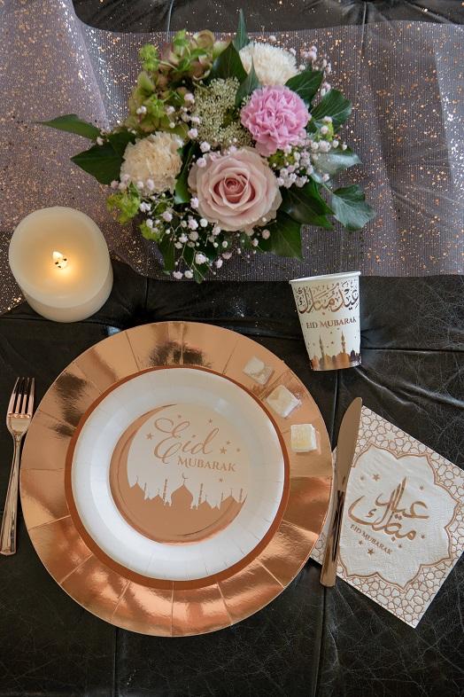Decoration assiette eid mubarak blanche et rose gold en carton