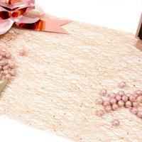 Decoration avec chemin de table en tulle rose gold