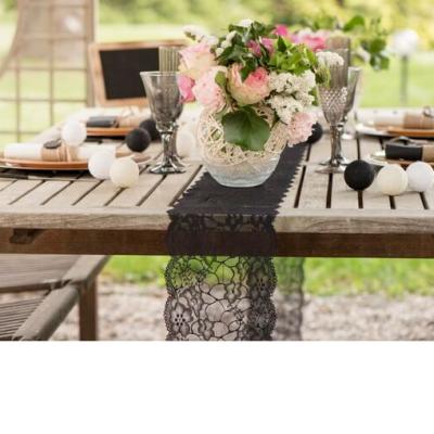 Decoration de table dentelle 2