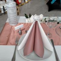 Decoration avec serviette de table rose gold