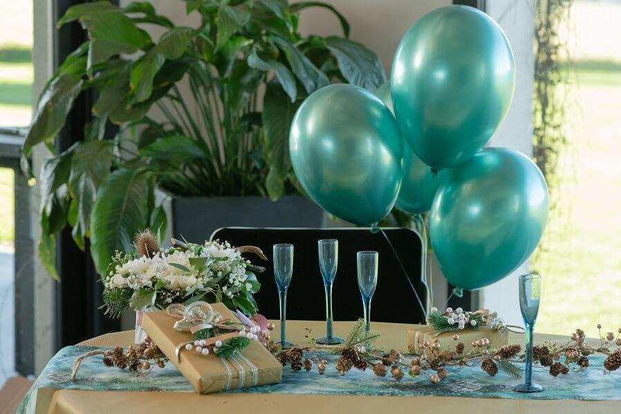 Decoration ballon metallise 30cm latex vert olive sauge