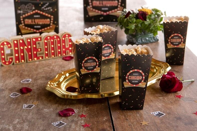 Decoration boite cornet a pop corn noire cinema