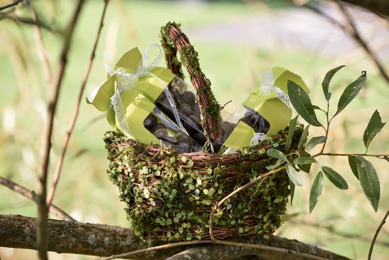 Decoration de paques avec dentelle