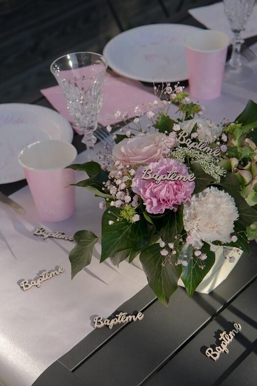 Decoration de table a parsemser bois lettre bapteme blanc