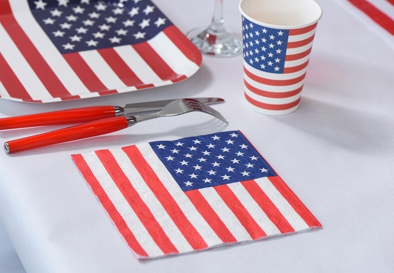 Decoration de table amerique avec serviette