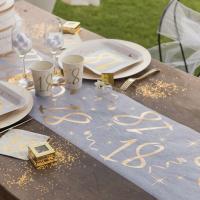 Decoration de table anniversaire 18ans blanc et or