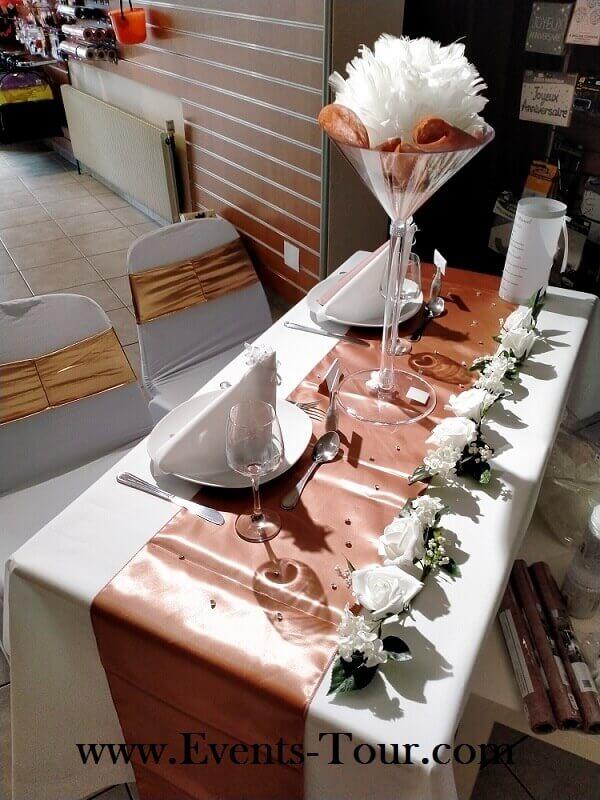 Decoration de table avec des strass diamant argent