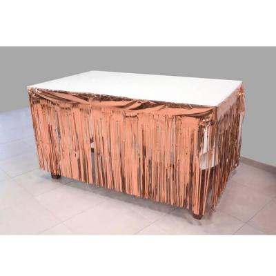 Décoration de table avec jupon rose gold métallisé avec des franges 74cm x 4.20m (x1) REF/GUI084