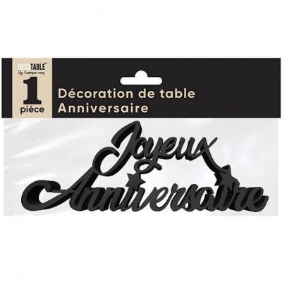 Decoration de table avec lettre noire joyeux anniversaire