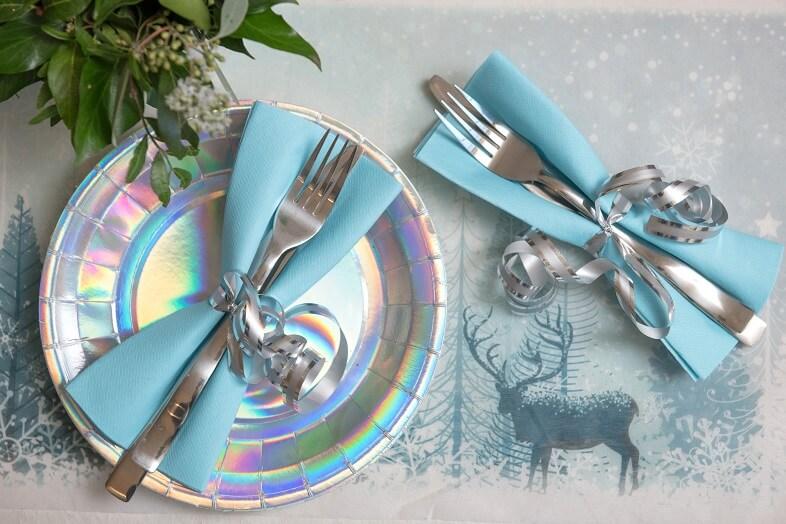Decoration de table avec serviette bleu ciel
