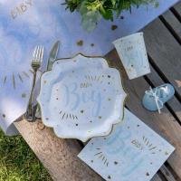 Decoration de table avec vaisselle baby shower bleu ciel pour garcon