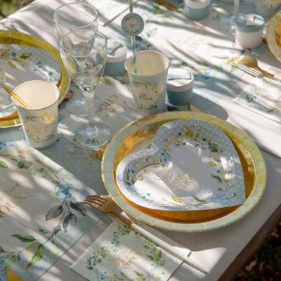 Assiette coeur baby shower bleu ciel fleurs decoratives