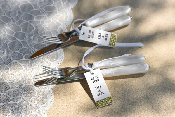 Decoration de table blanc et or 1