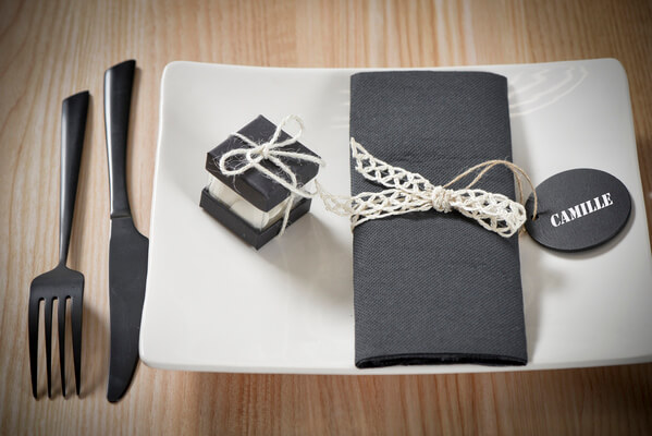 Decoration de table dentelle