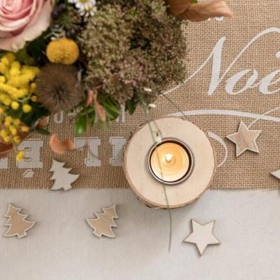 Decoration en bois naturel blanc sapin et etoile