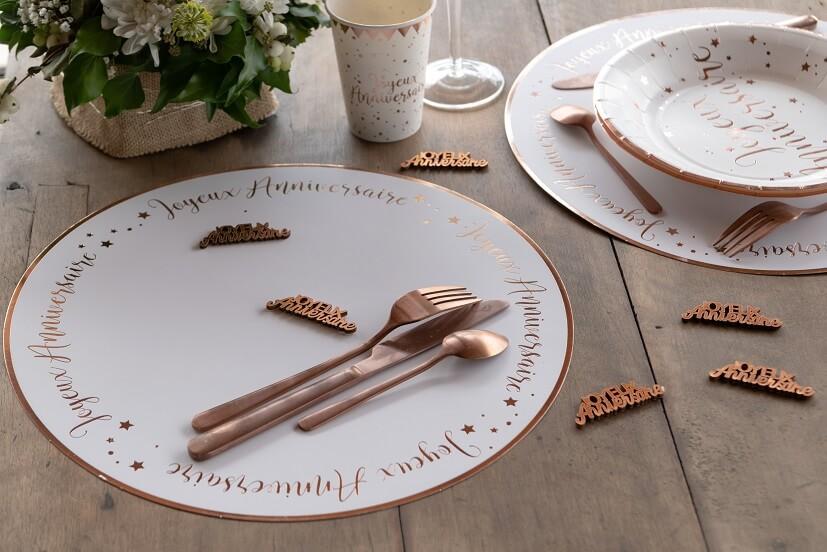 Decoration de table joyeux anniversaire rose gold
