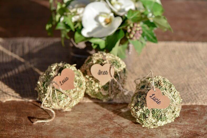 Decoration de table mariage avec marque place coeur