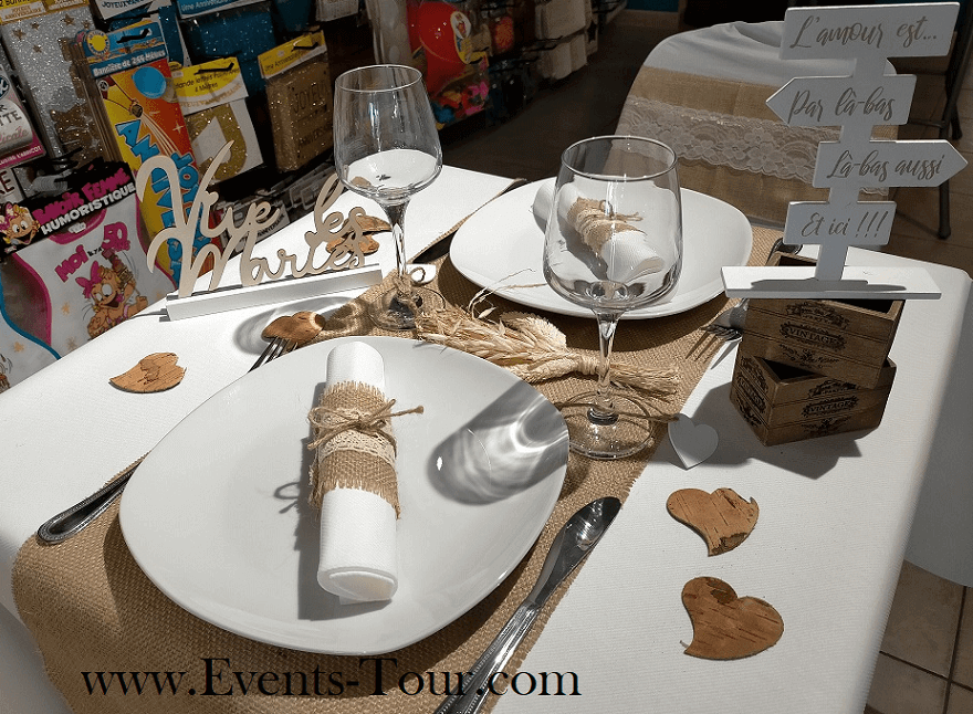 Decoration de table mariage champetre et rose gold totem