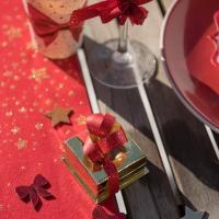 Decoration de table noel rouge dore or bois