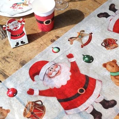 Chemin de table pere noel rouge et blanc