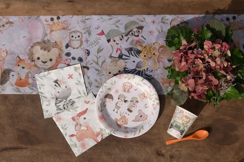 Decoration de table serviette explorateur fete theme jungle savane voyage