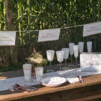 Decoration de table vaisselle joyeux anniversaire blanc et rose gold