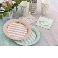 Decoration de table verte baby shower