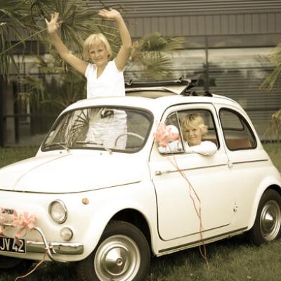 Decoration voiture mariage rose