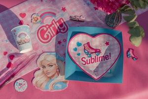 Decoration deguisement barbie poupee girly