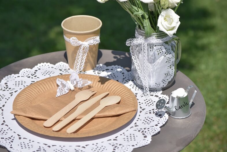 Decoration gobelet en carton kraft