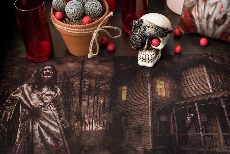 Decoration halloween zombie