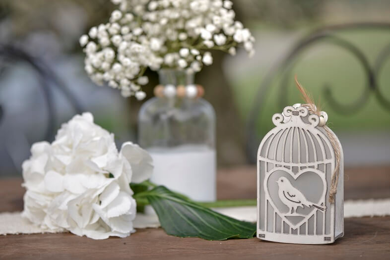 Decoration mariage cage lumineuse