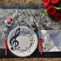 Decoration serviette et chemin de table musique