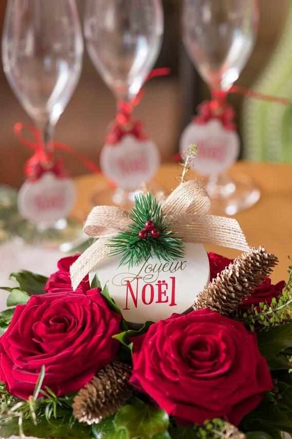 Decoration suspension en bois joyeux noel