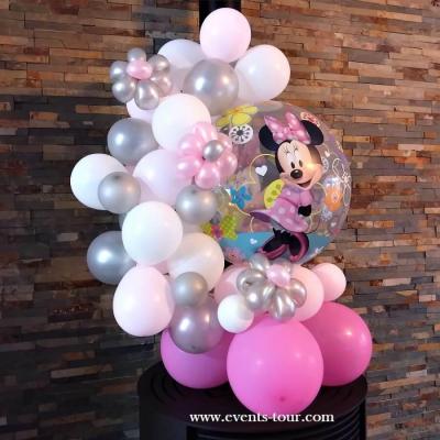 Decoration table des cadeaux bapteme baby shower mickey minnie disney