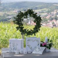 Decoration tirelire urne mariage coeur champetre avec fleurs